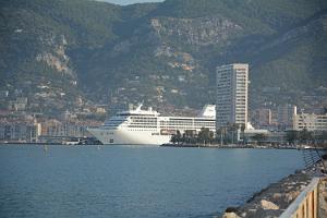 2024 09 21 TOULON AUTOUR DU PORT